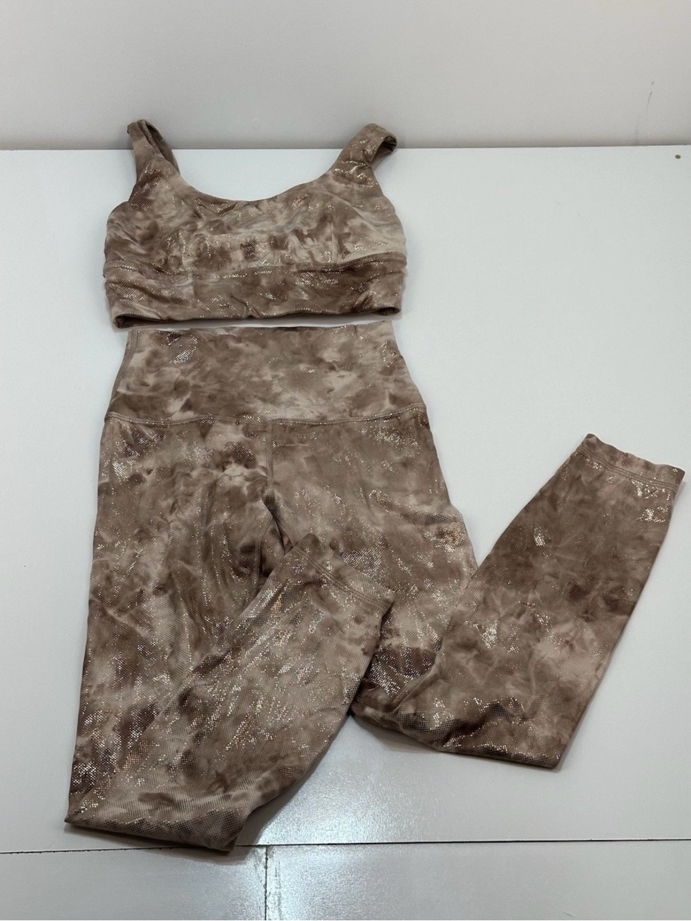 Lululemon Women's 2-Piece Brown Tie-Dye Sports Bra & Leggings Set Size S